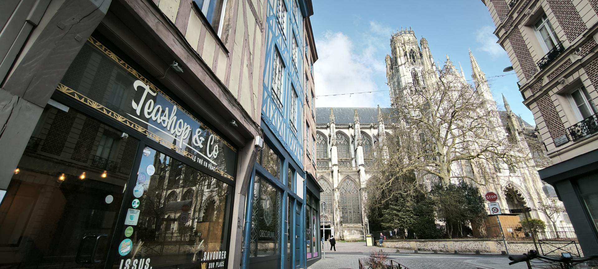 Teashop and co hotel de ville rouen abatiale saint ouen
